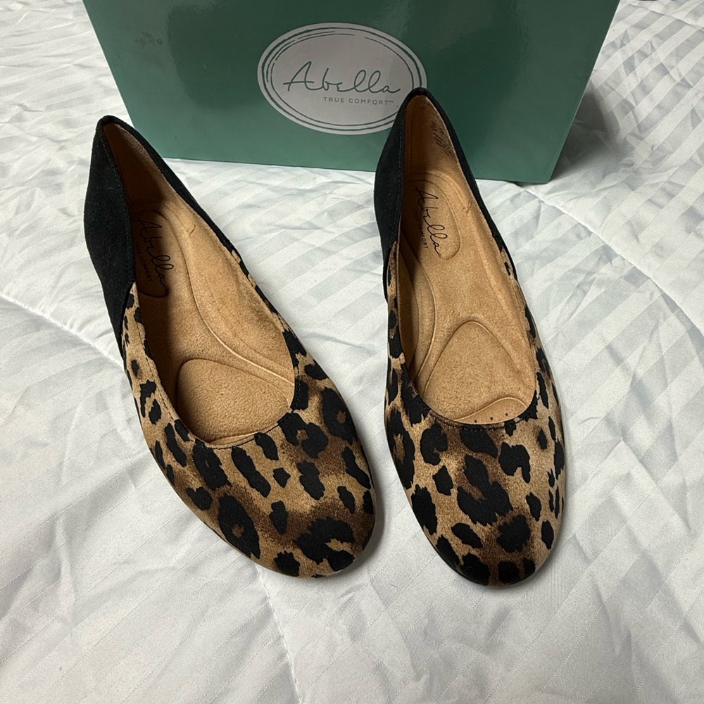 Abella Leopard Print Flats with Black Accents